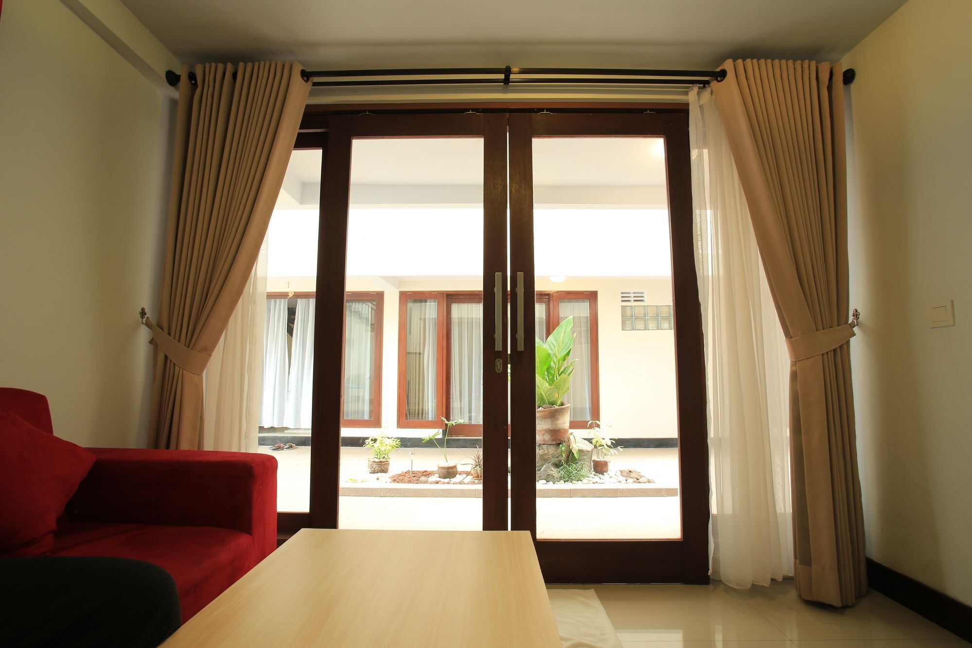 Legian Village Residence Семиняк Екстериор снимка