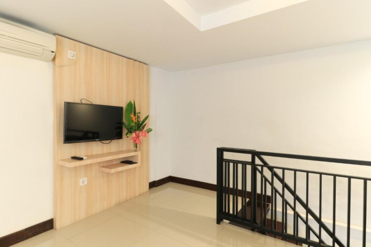 Legian Village Residence Семиняк Екстериор снимка